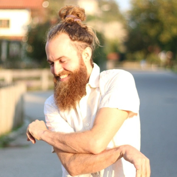Tino Kuschelt
